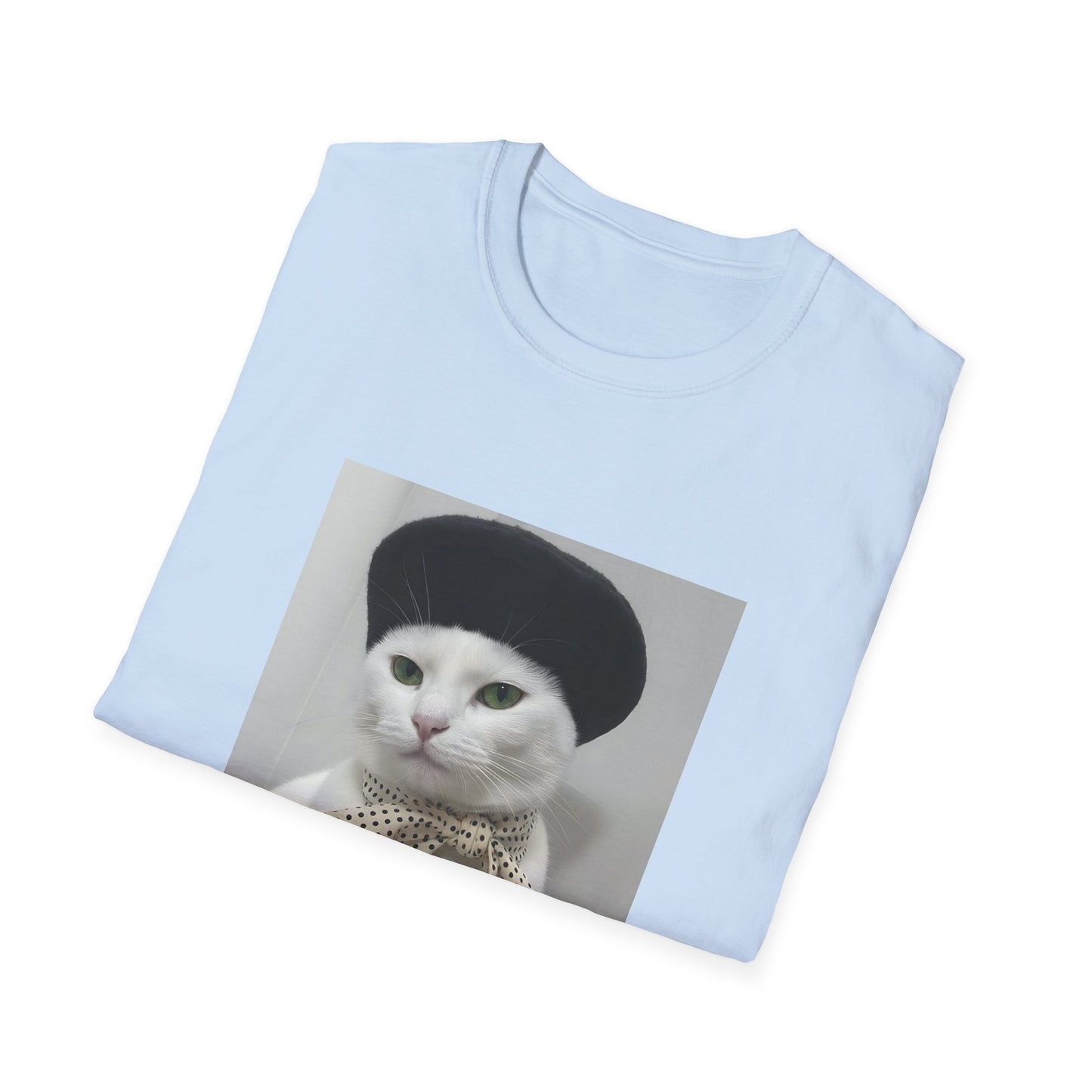 French Cat Graphic T-shirt - La vie en rose