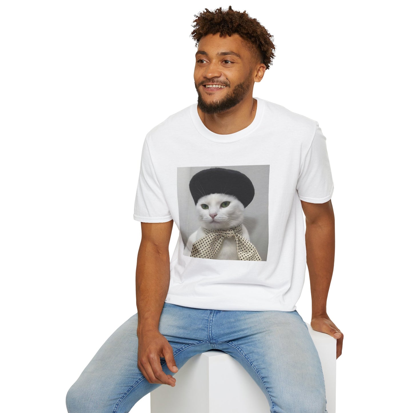 French Cat Graphic T-shirt - White Cat