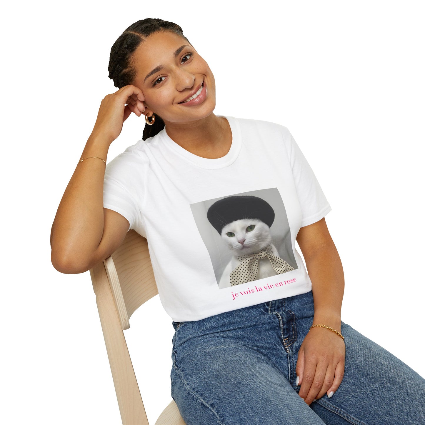 French Cat Graphic T-shirt - La vie en rose